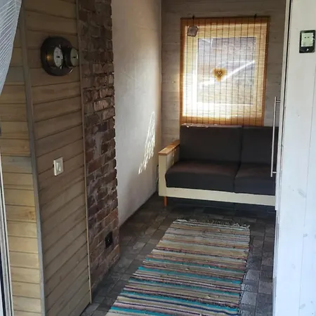 Private House With A Garden In Quiet Area In Kristiine 别墅 塔林