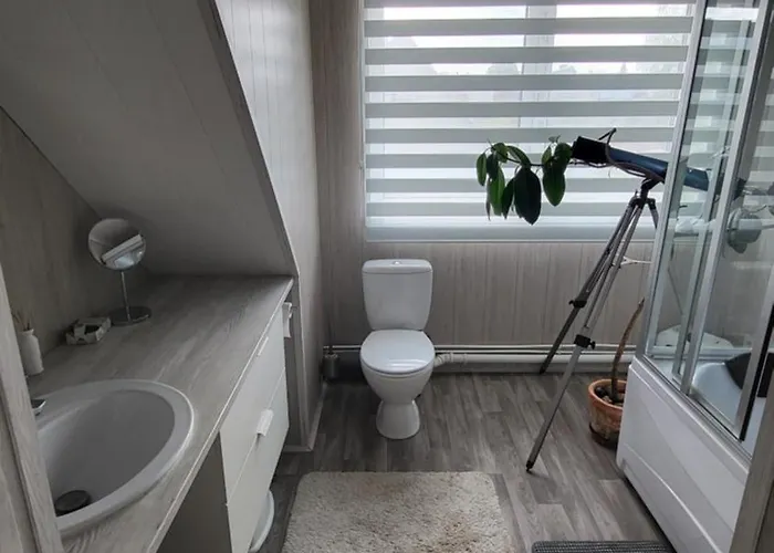 Private House With A Garden In Quiet Area In Kristiine וילה טאלין